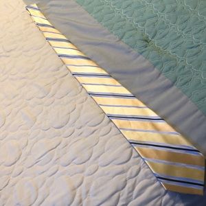 Croft & Barrow neck tie